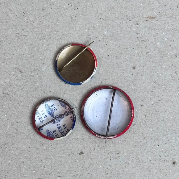 I Like Ike & Other Political Pinback Buttons Vintage - Picture 2 of 8